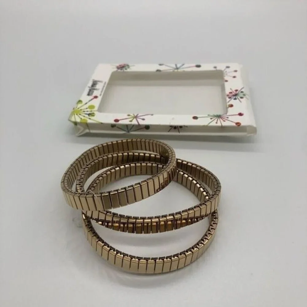 Neiman Marcus Men’s Stretch Bracelet Gold Plated